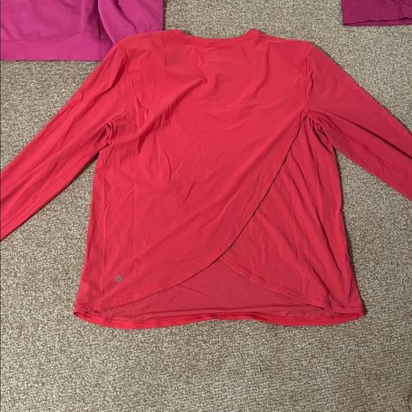 Lululemon Women's Bundle of Tank and Long Sleeve Tops - Picture 3 of 12